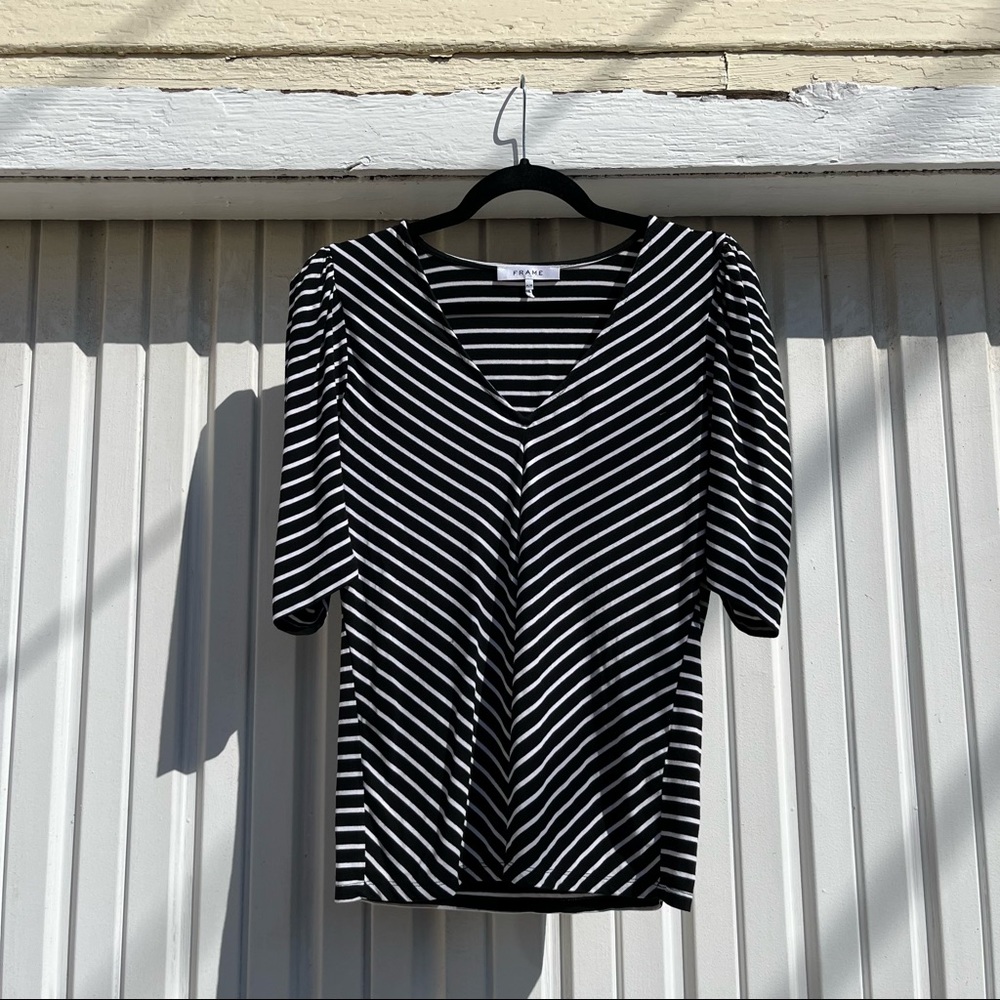 Frame black and white stripe knit puff short sleeve top